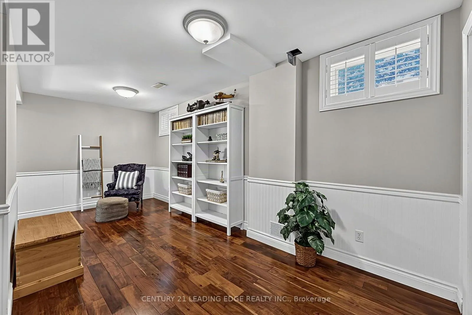 102 SECOND AVENUE