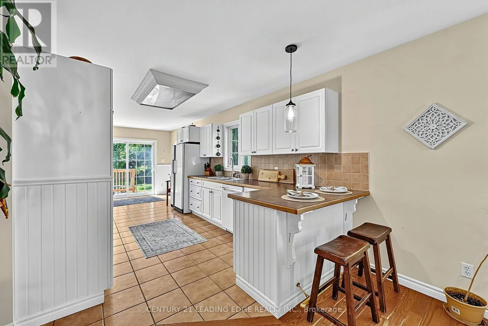 102 SECOND AVENUE