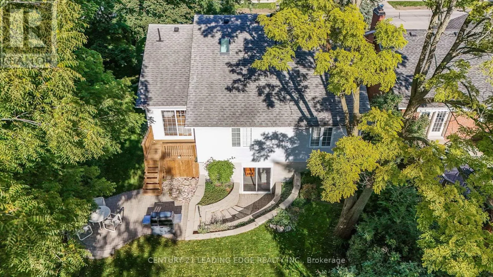 102 SECOND AVENUE