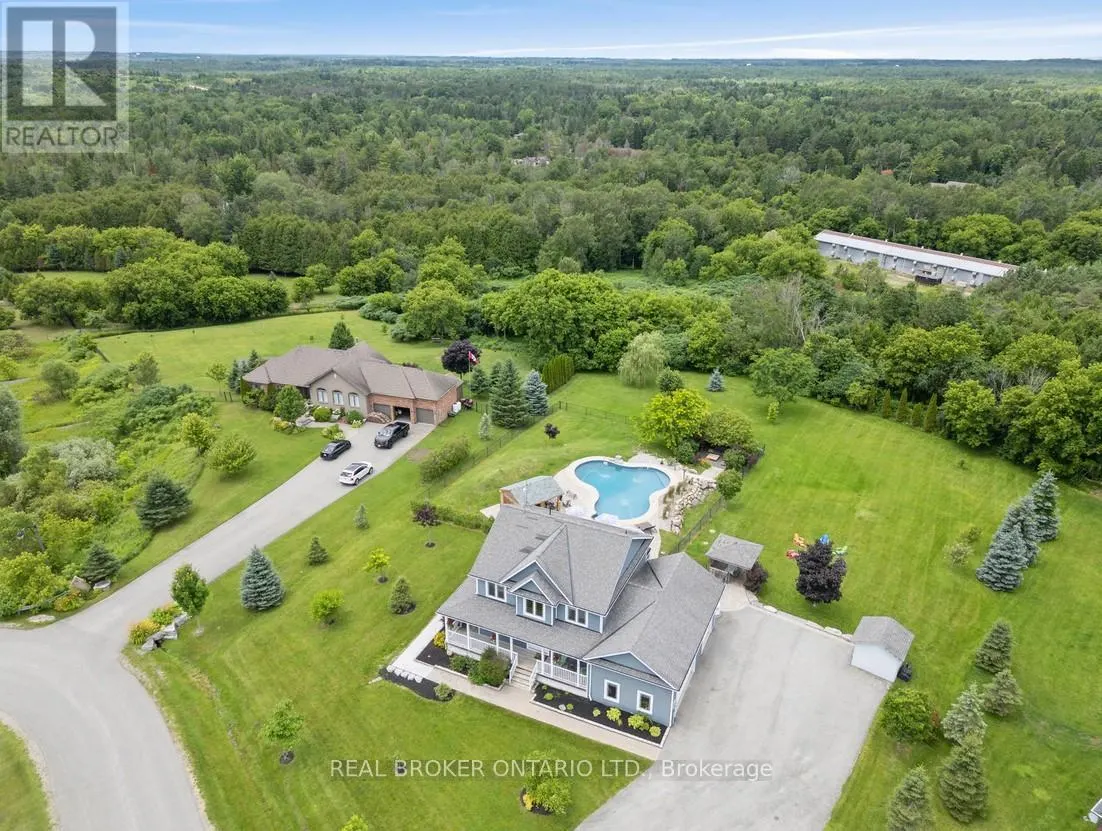 27 BAGSHAW CRESCENT