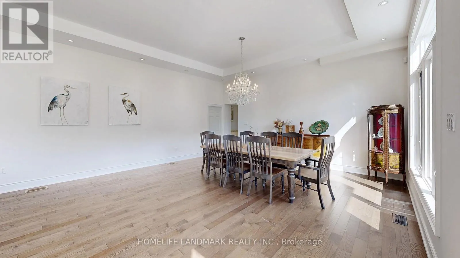 90 OFFORD CRESCENT