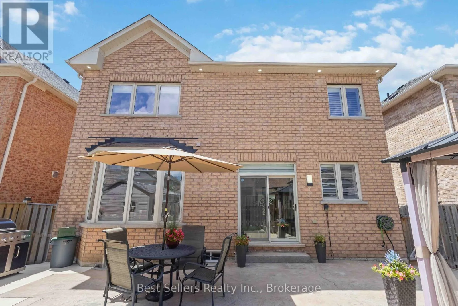 61 BRAITH CRESCENT