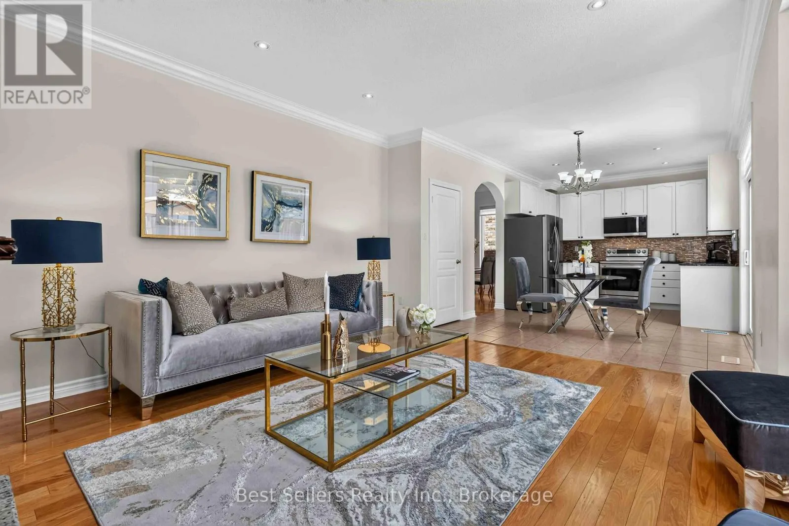 61 BRAITH CRESCENT