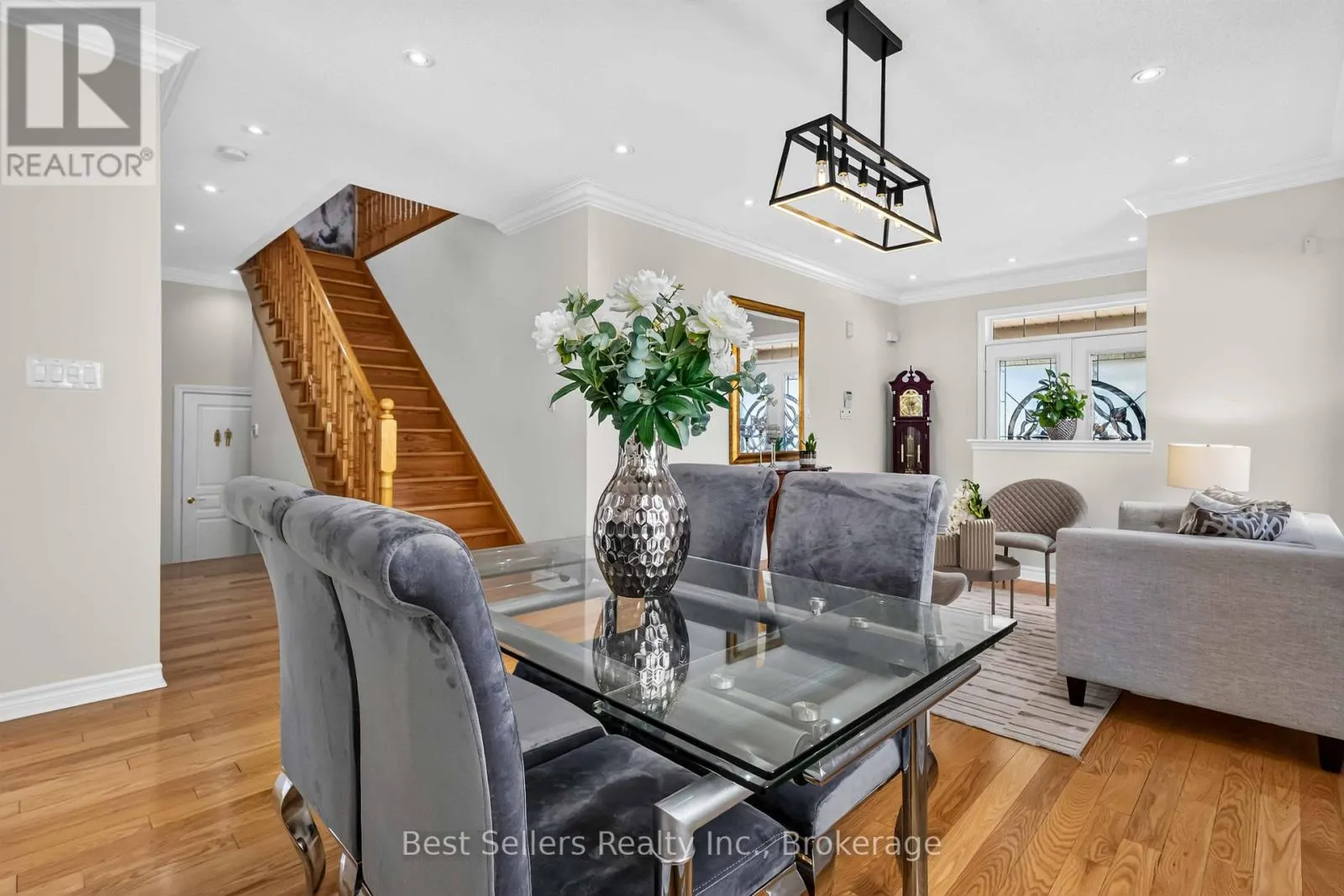 61 BRAITH CRESCENT