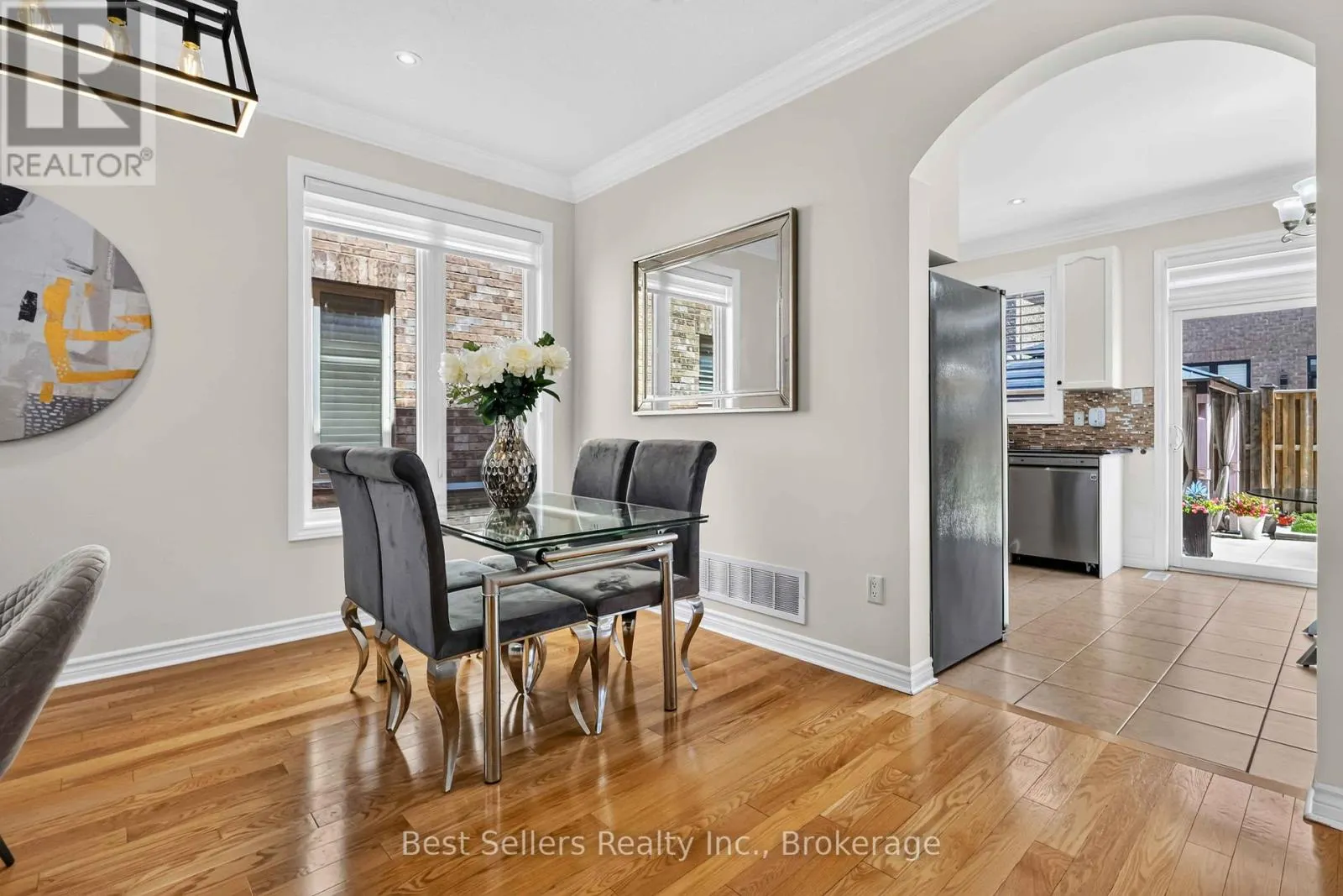 61 BRAITH CRESCENT