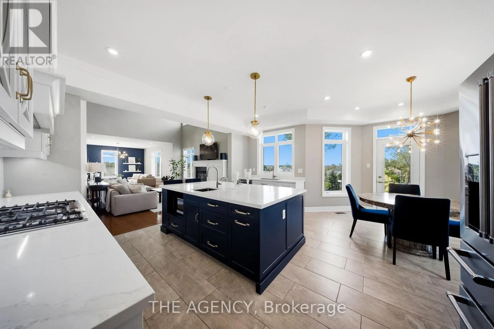 4 MORRISON COURT