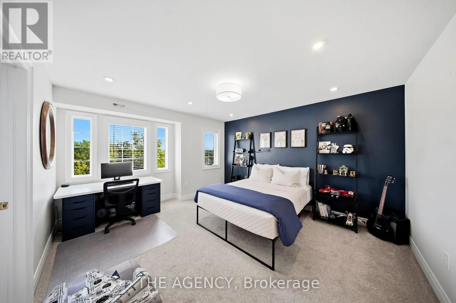 4 MORRISON COURT