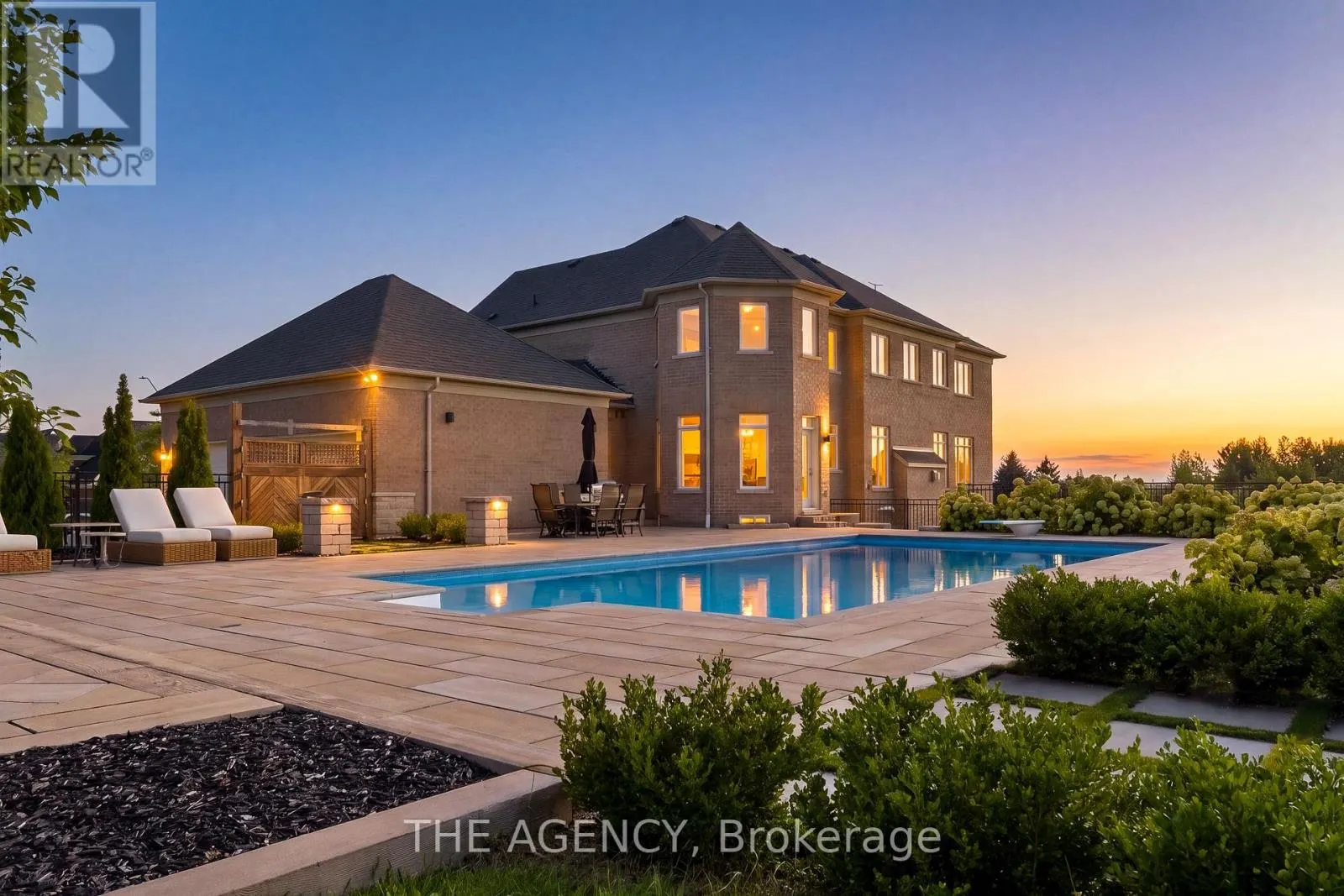 4 MORRISON COURT