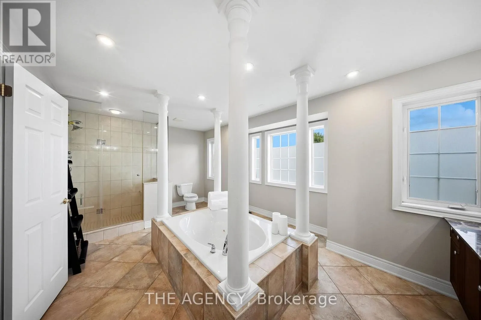 4 MORRISON COURT