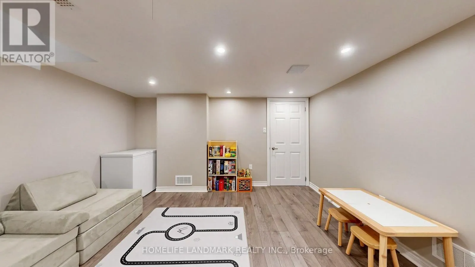 157 DOUGHERTY CRESCENT