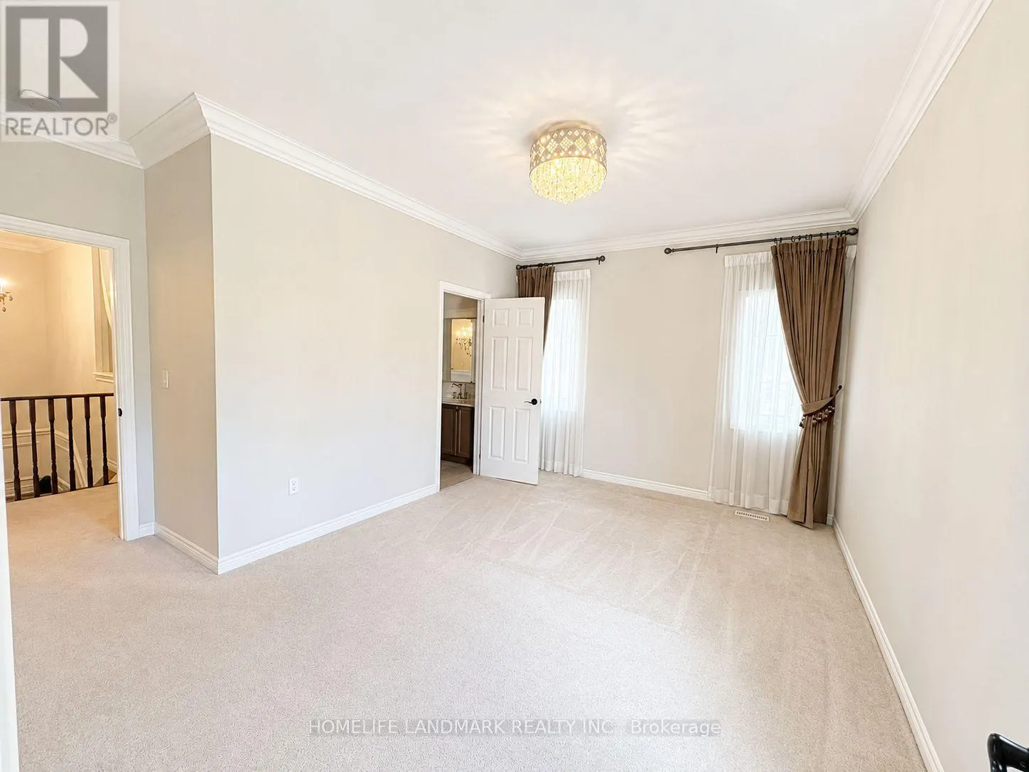 4 JOHN WEDDELL AVENUE
