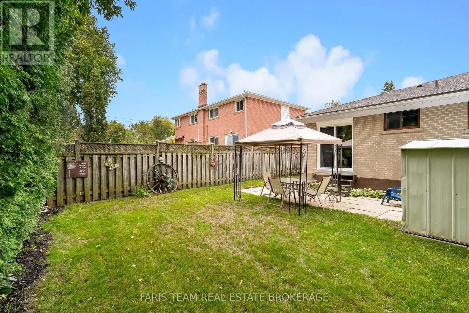 45 BAILEY CRESCENT