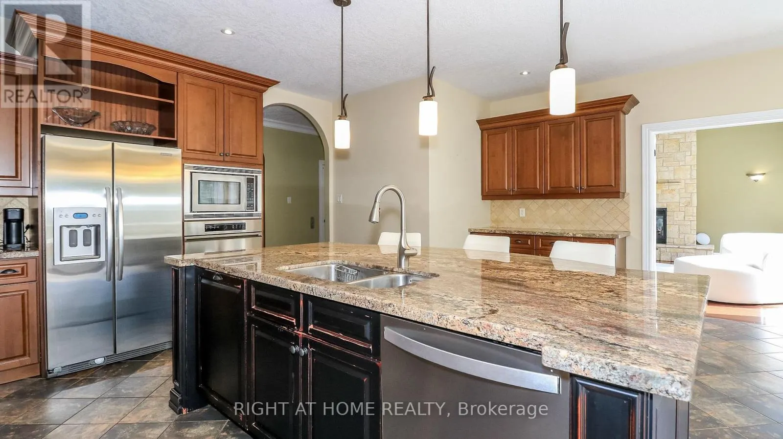 2014 INNISBROOK STREET