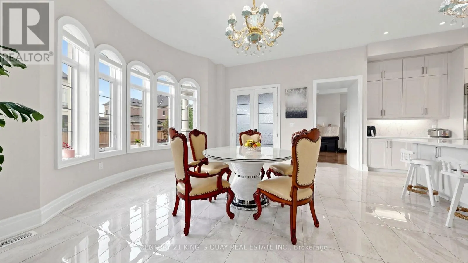 3 SIR HENRY COURT