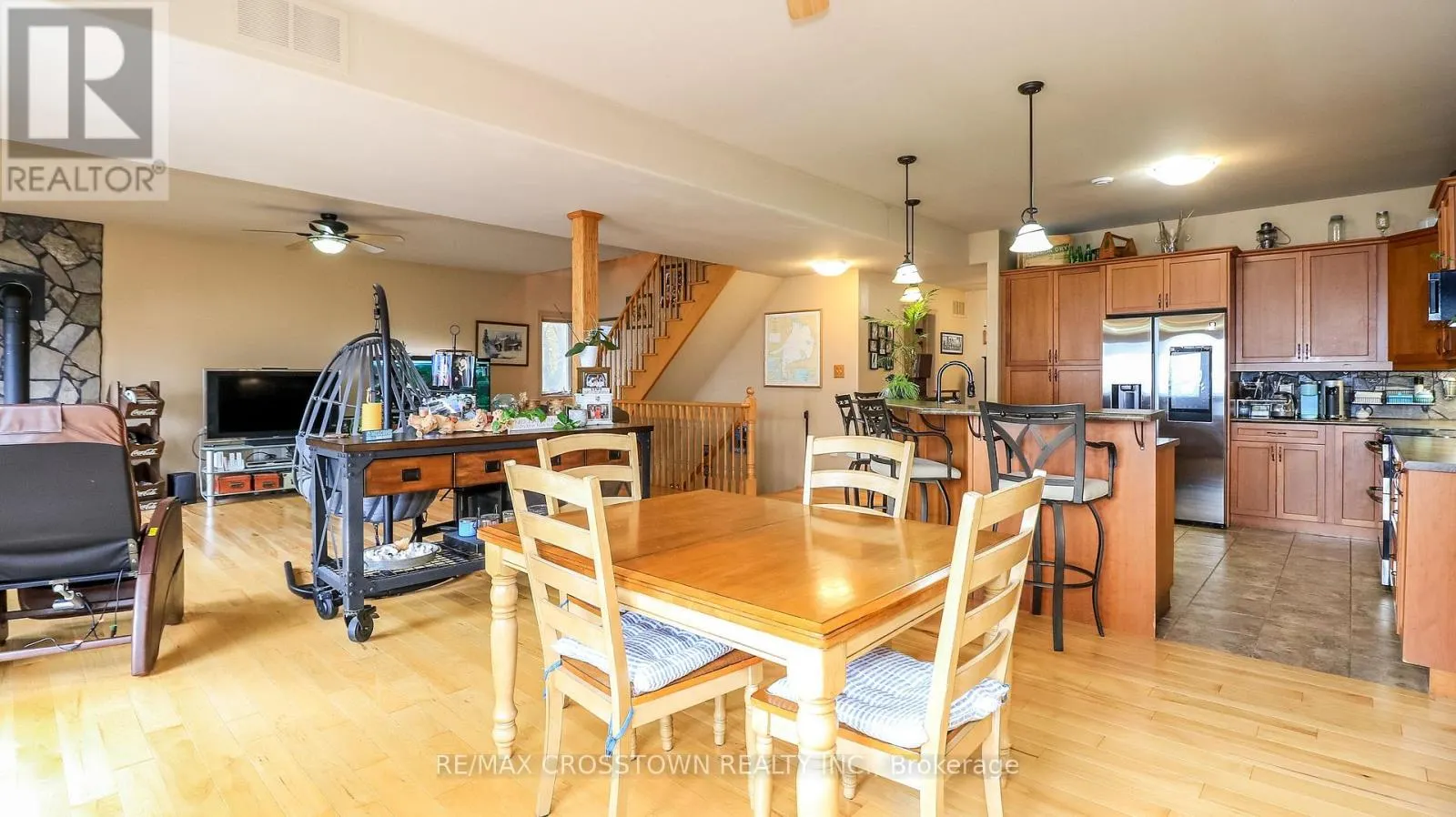 2325 CRYSTAL BEACH ROAD