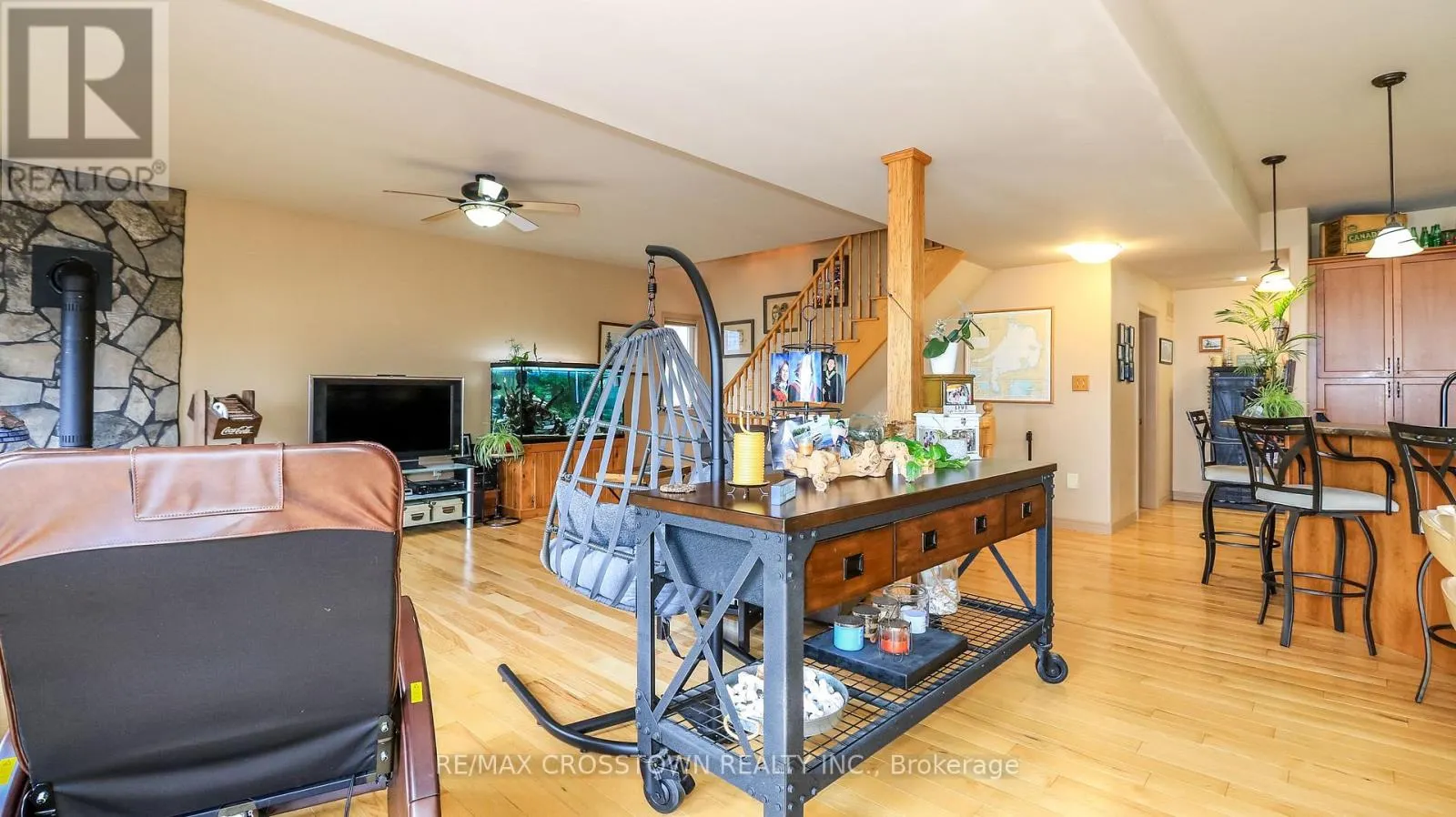 2325 CRYSTAL BEACH ROAD