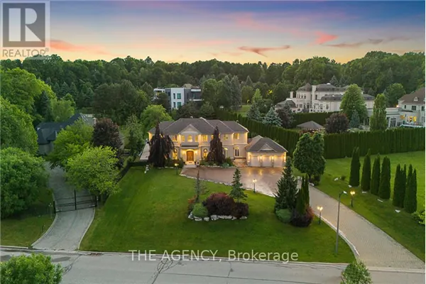 16 DEW DROP COURT