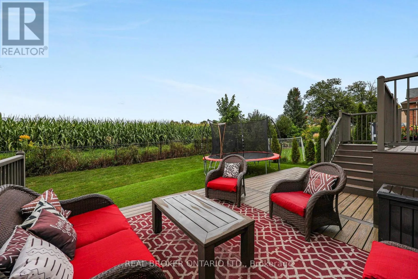 64 MANOR GLEN CRESCENT