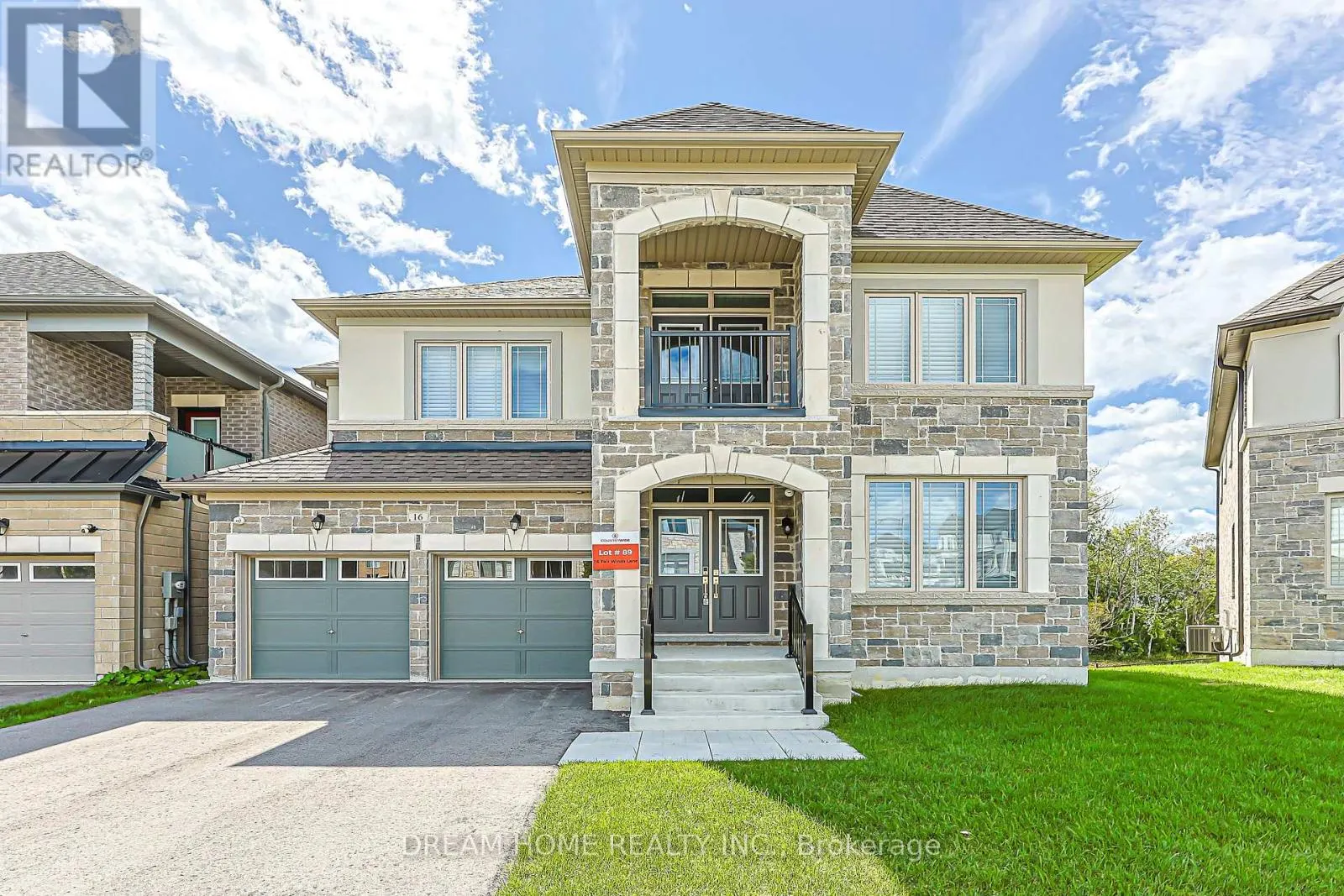 16 FAIR WINDS LANE