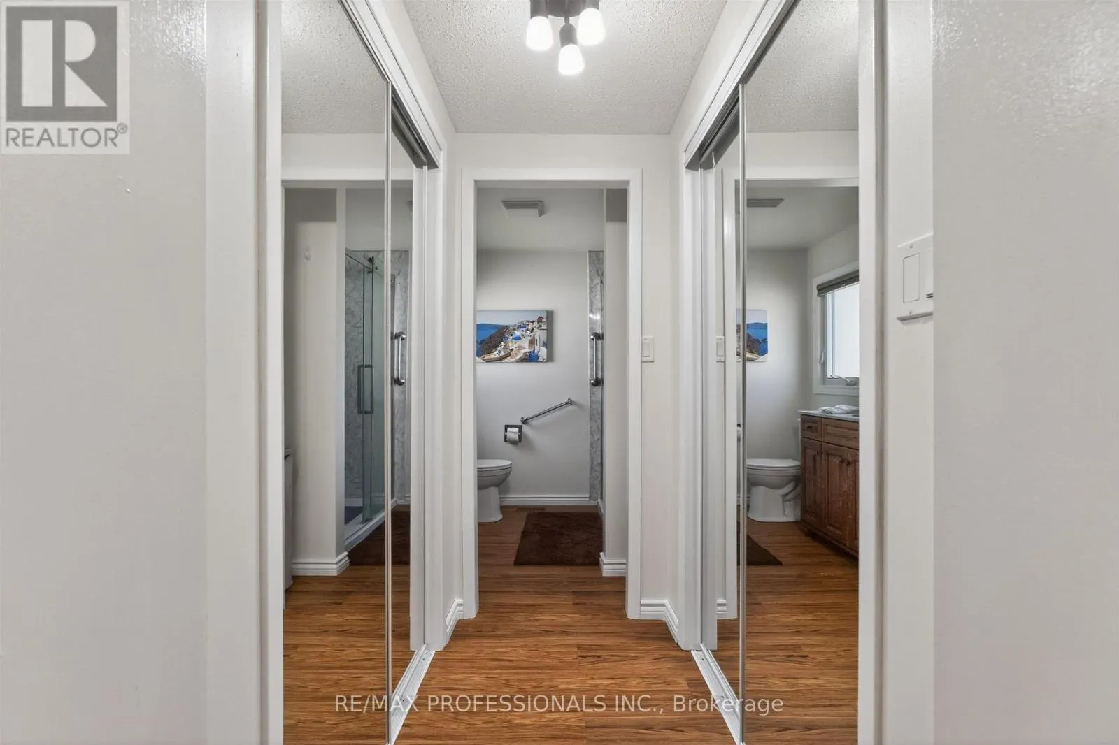 7 TAMARACK COURT