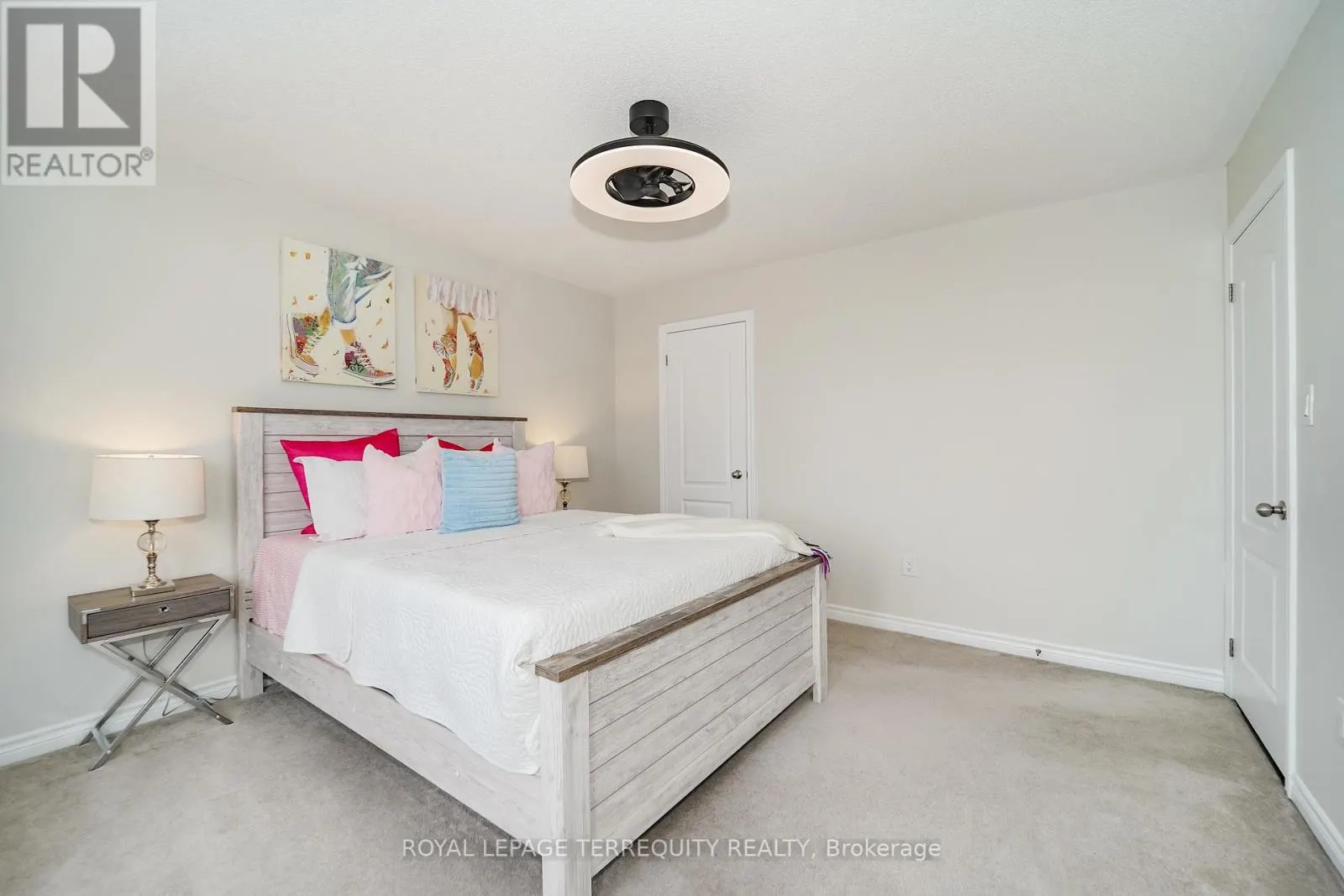 2162 DAWSON CRESCENT