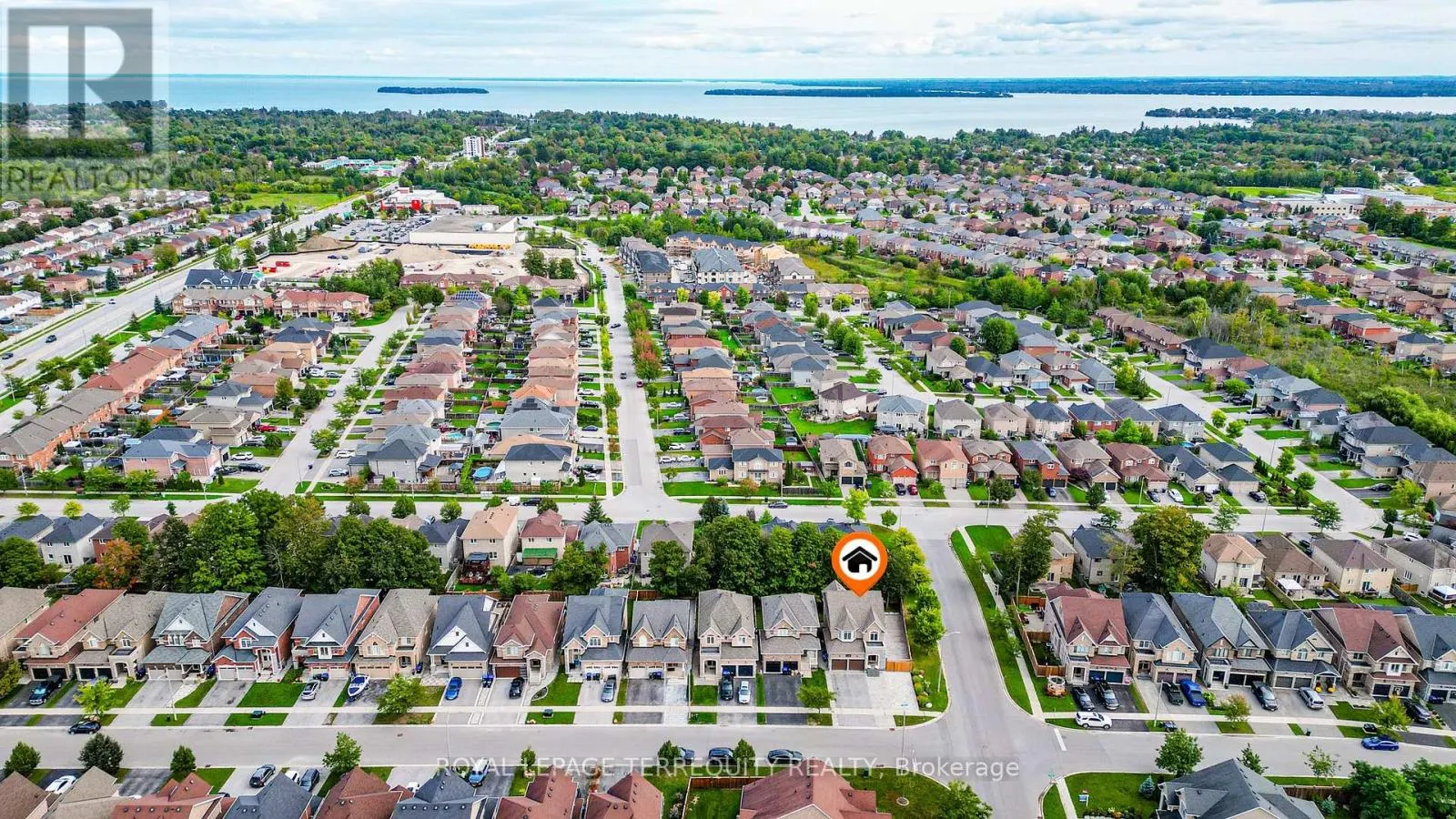 2162 DAWSON CRESCENT