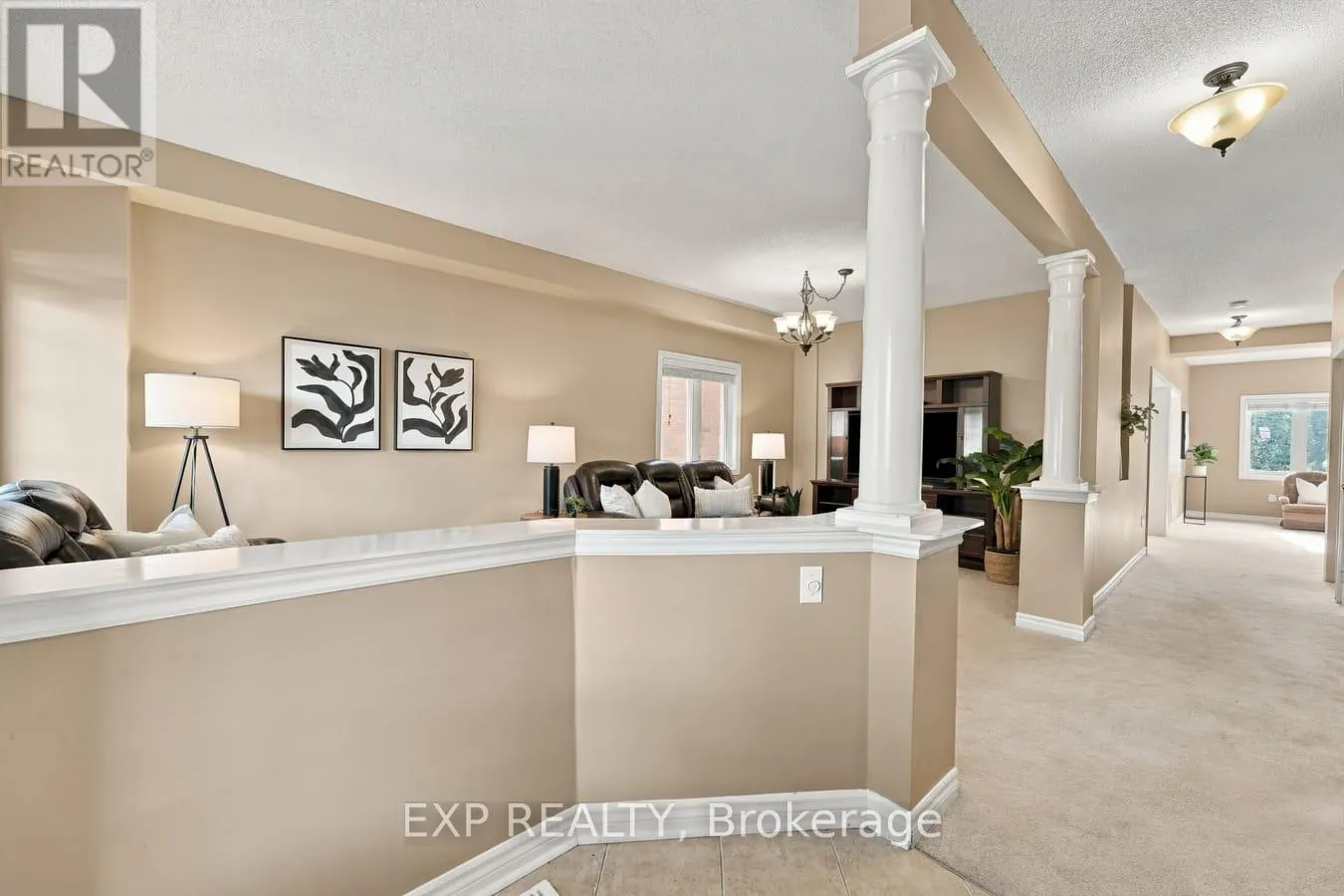 36 SALTZBURG CRESCENT