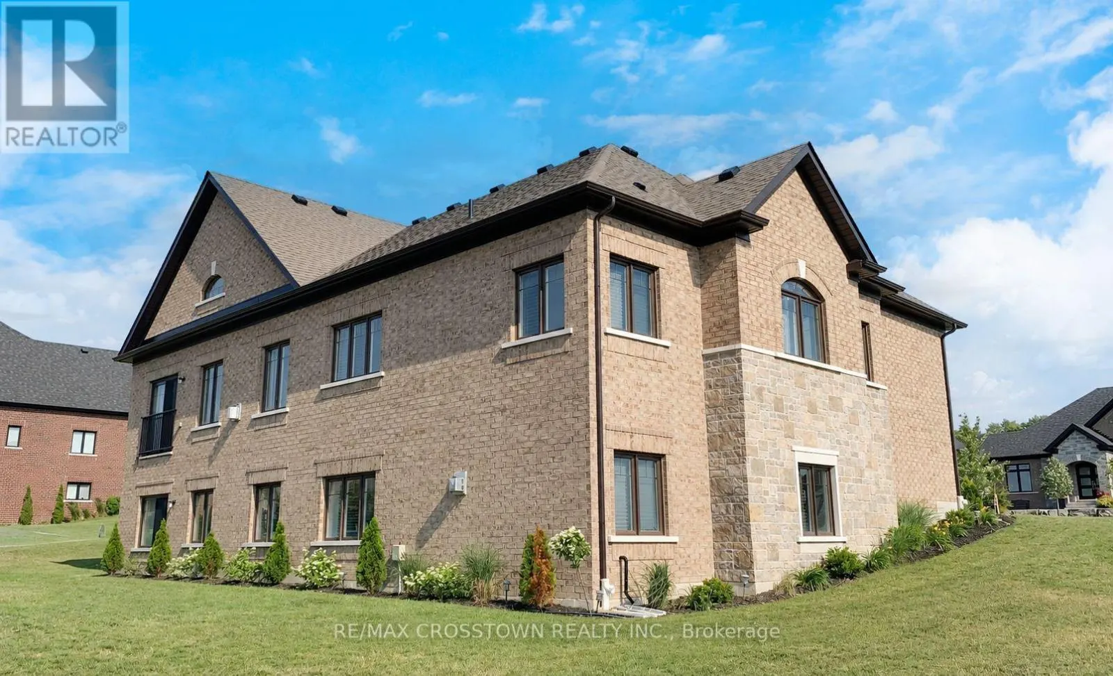 22 STEWART CRESCENT