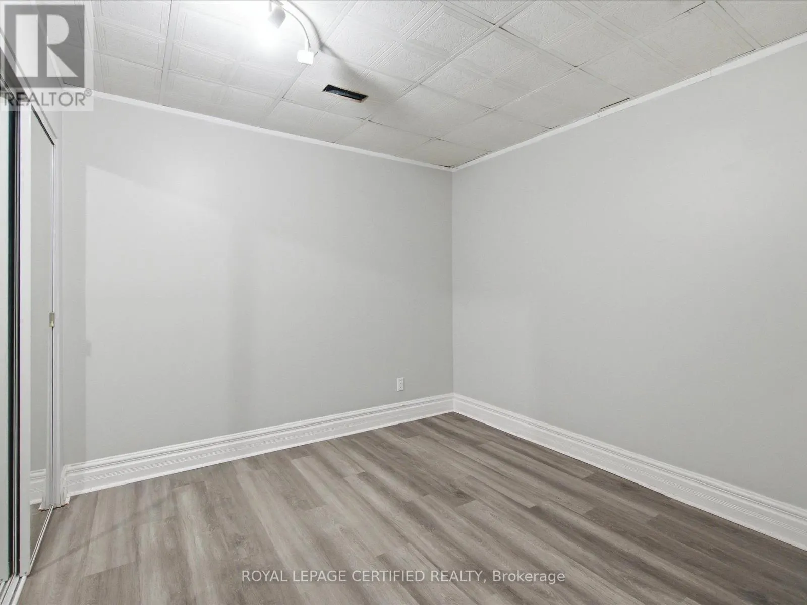 288 IRENE DRIVE