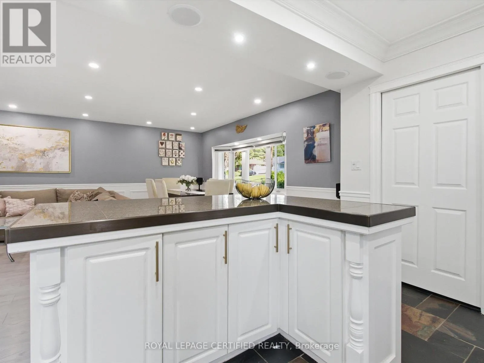 288 IRENE DRIVE