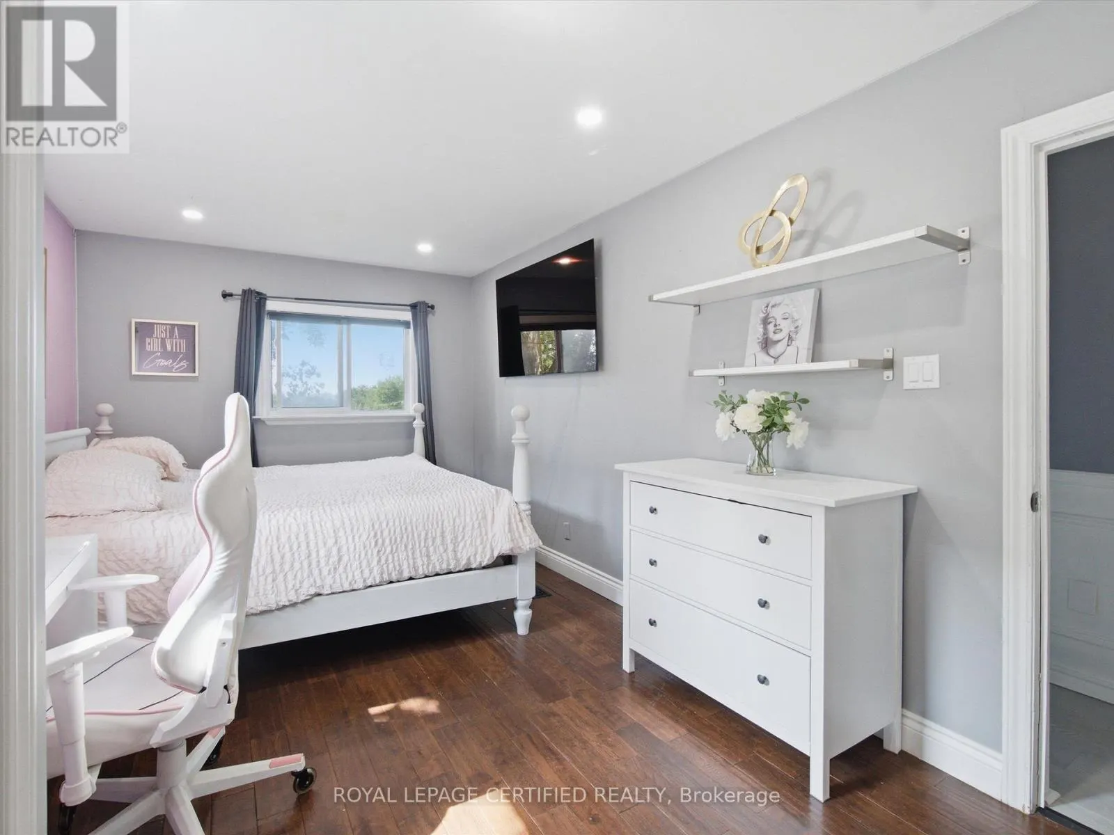 288 IRENE DRIVE