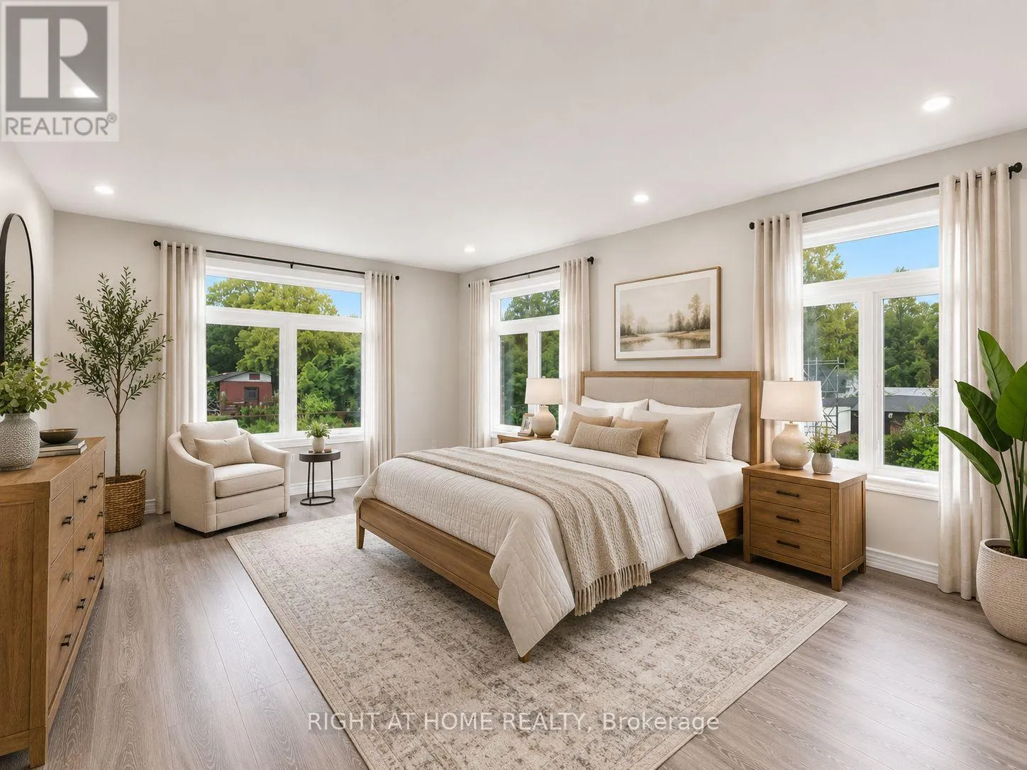 637 SIMCOE STREET