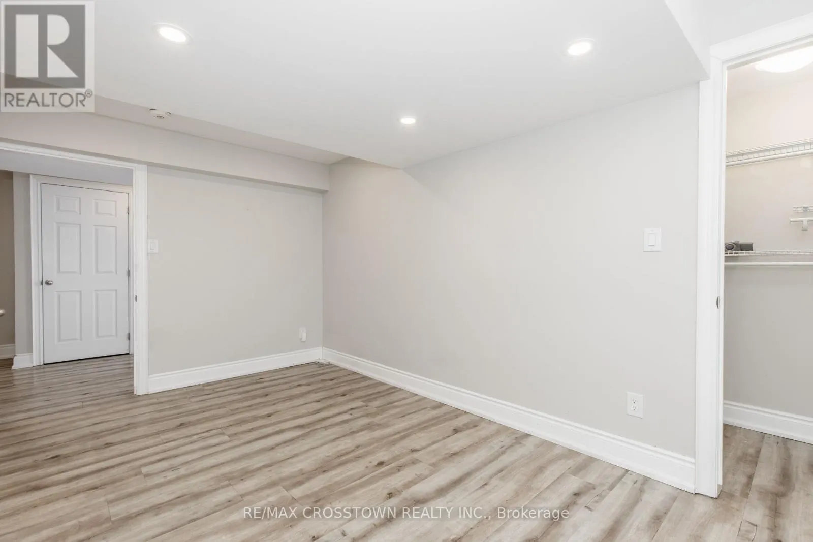 996 BOOTH AVENUE