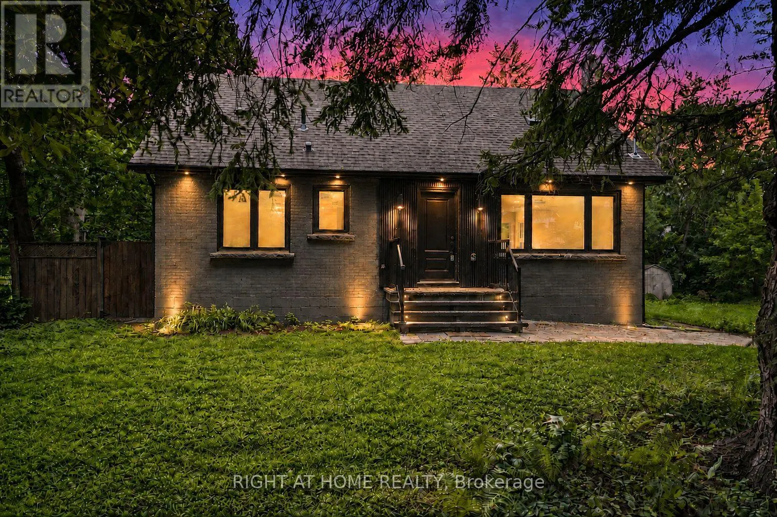 30 MORTON AVENUE