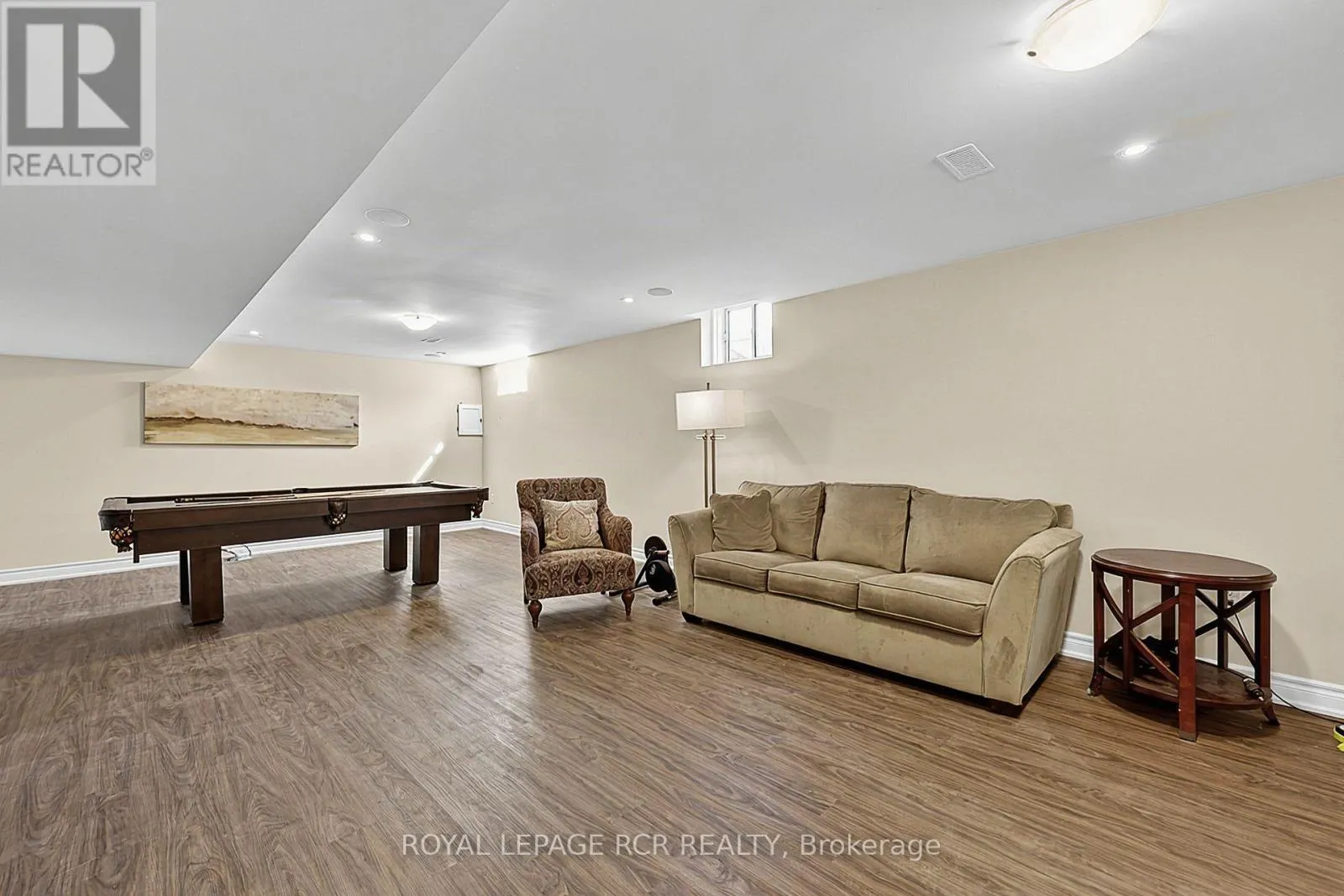 35 SOMER RUMM COURT