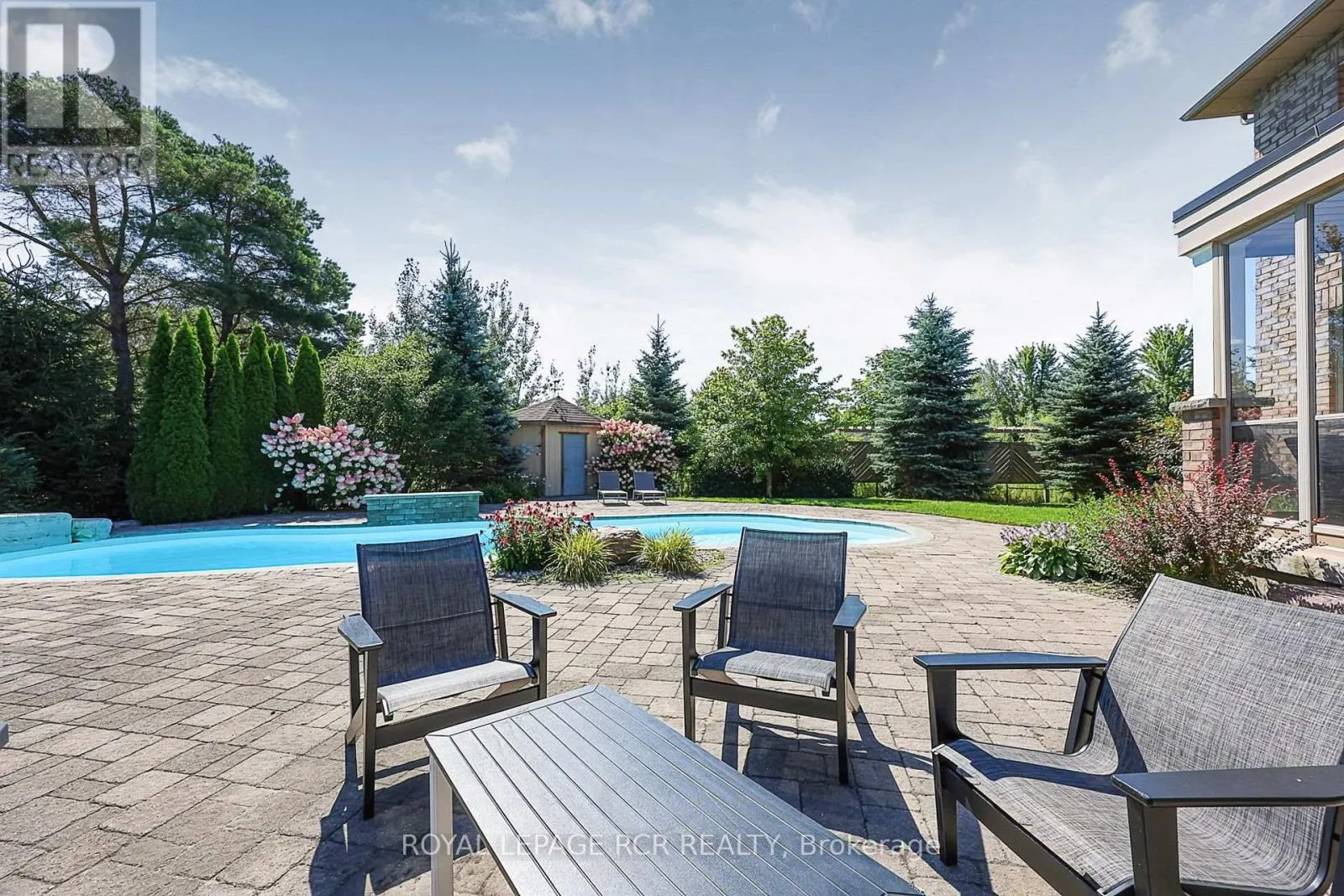 35 SOMER RUMM COURT