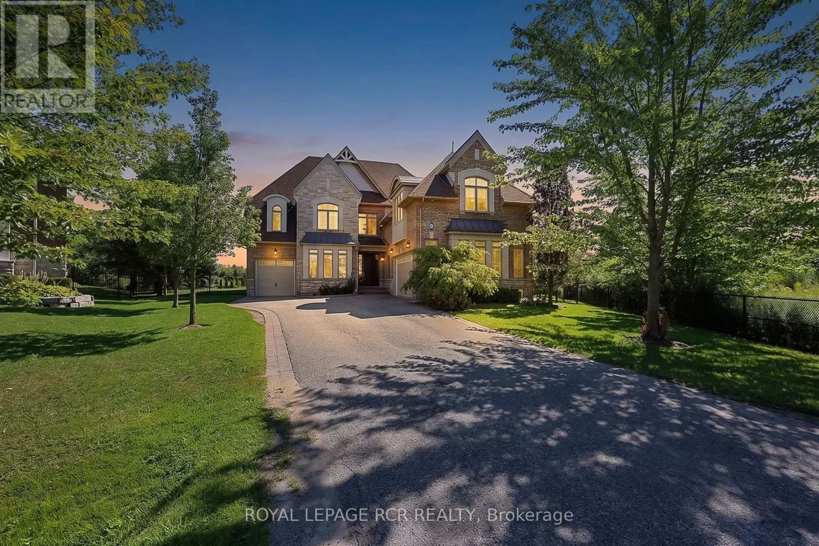 35 SOMER RUMM COURT