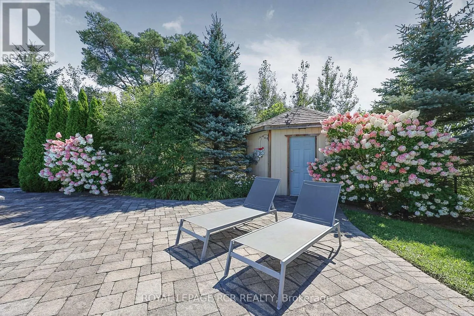 35 SOMER RUMM COURT