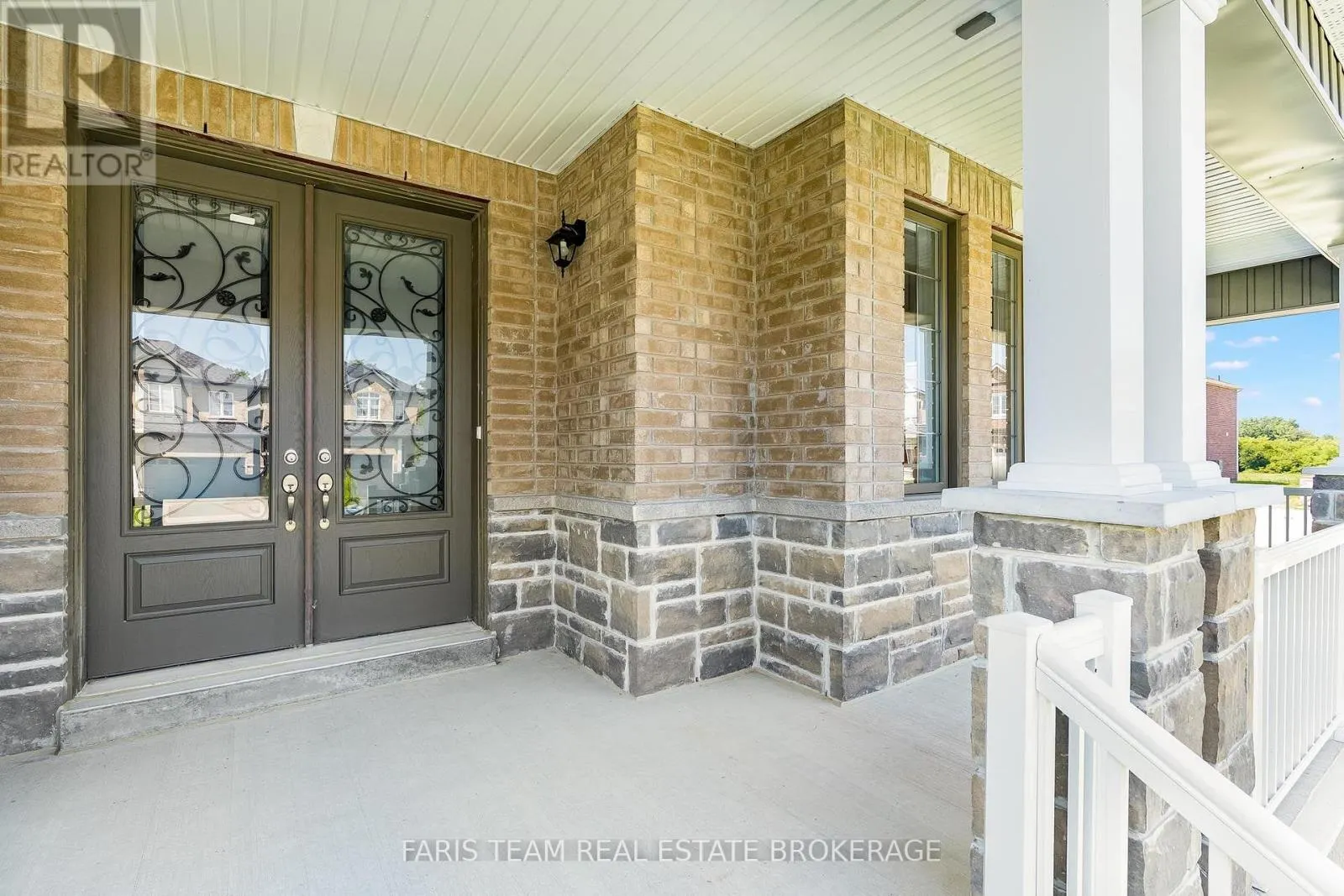 63 WOOD CRESCENT