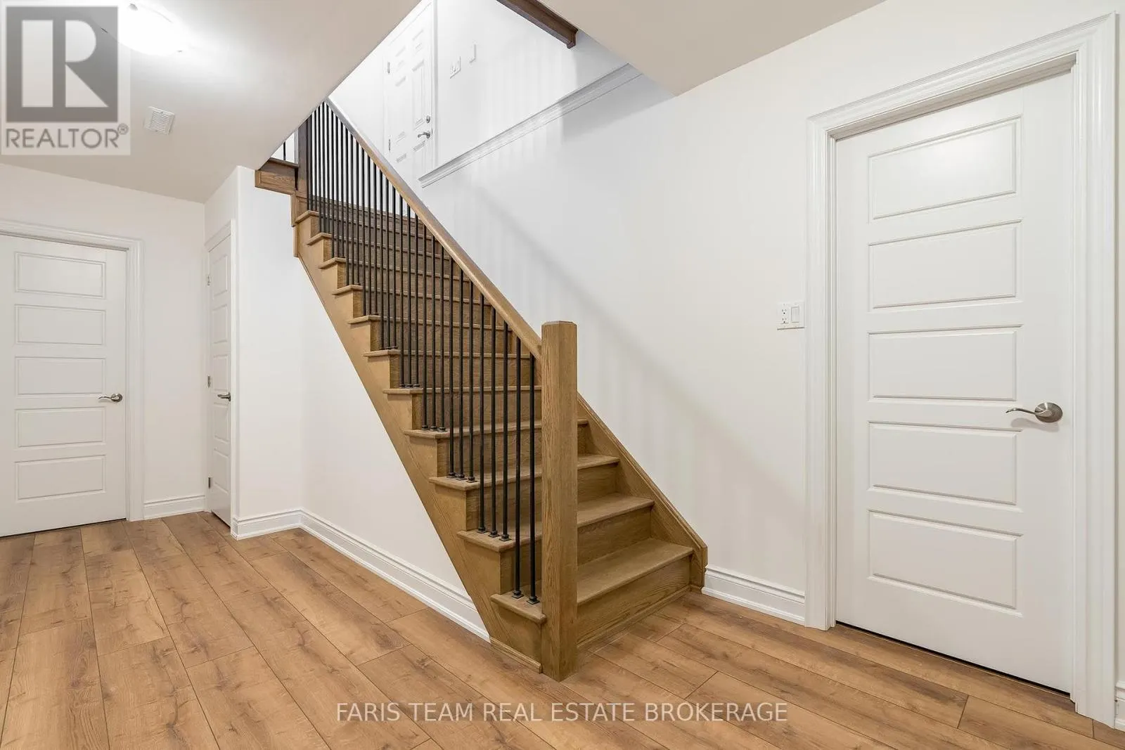 63 WOOD CRESCENT
