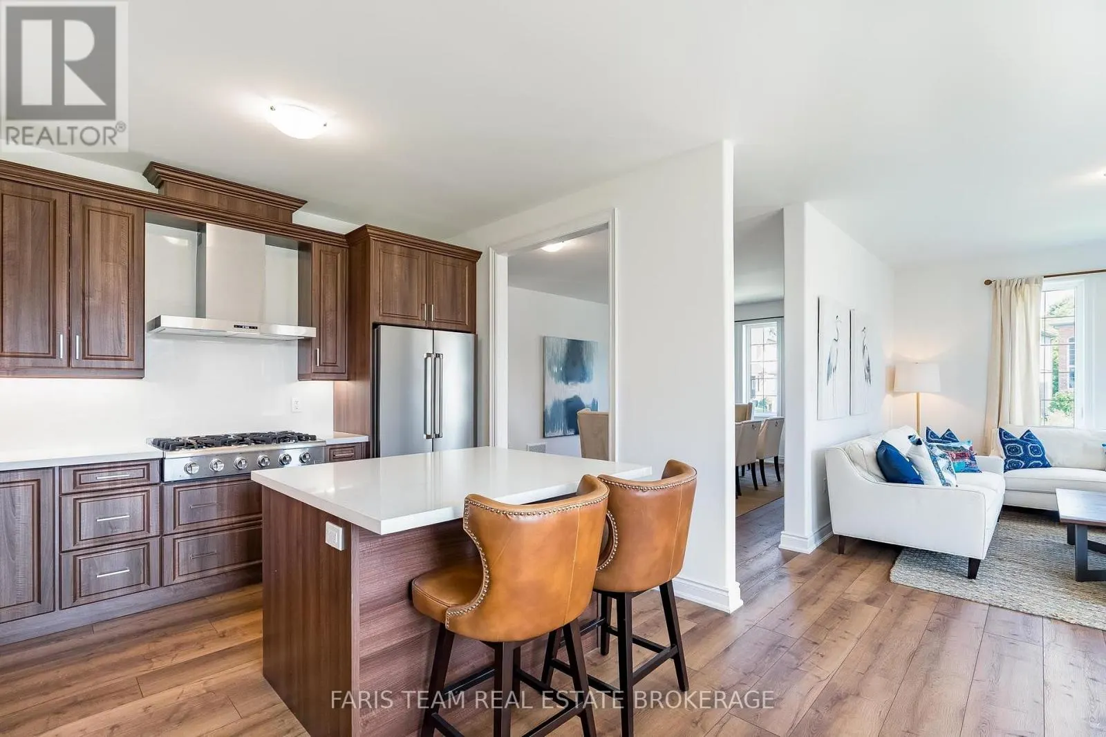 63 WOOD CRESCENT
