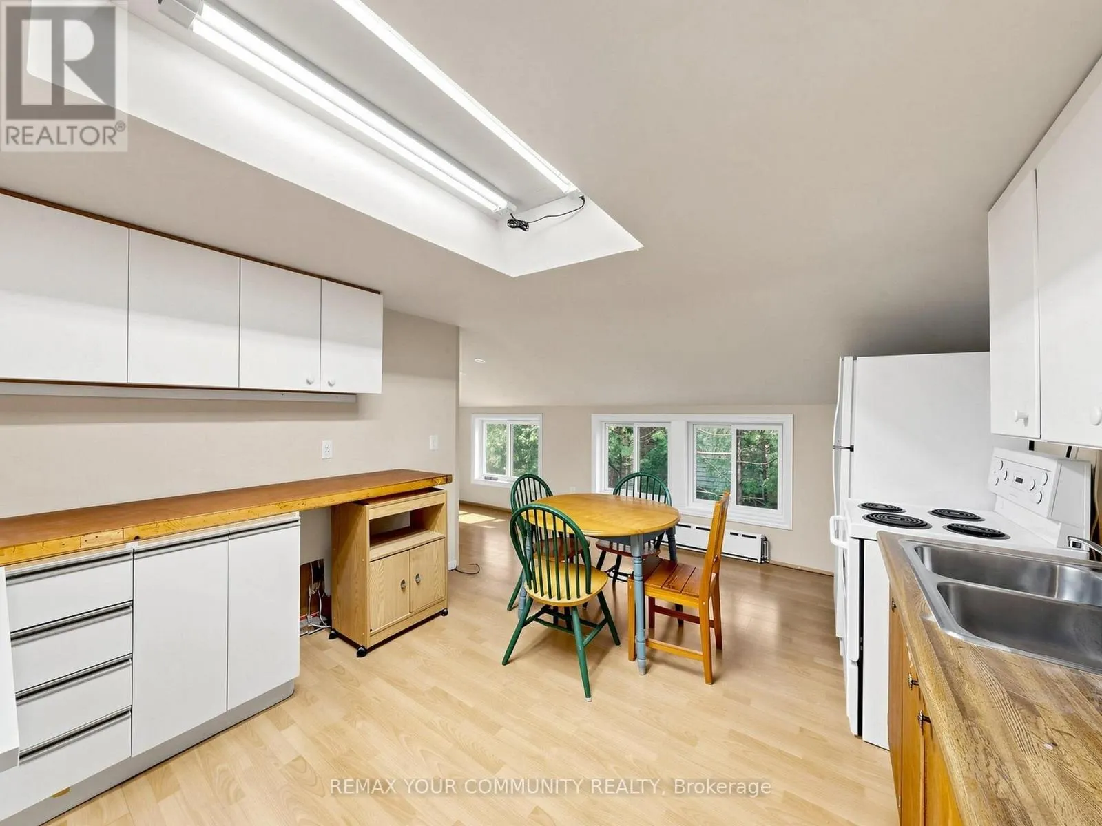 6055 MAIN STREET