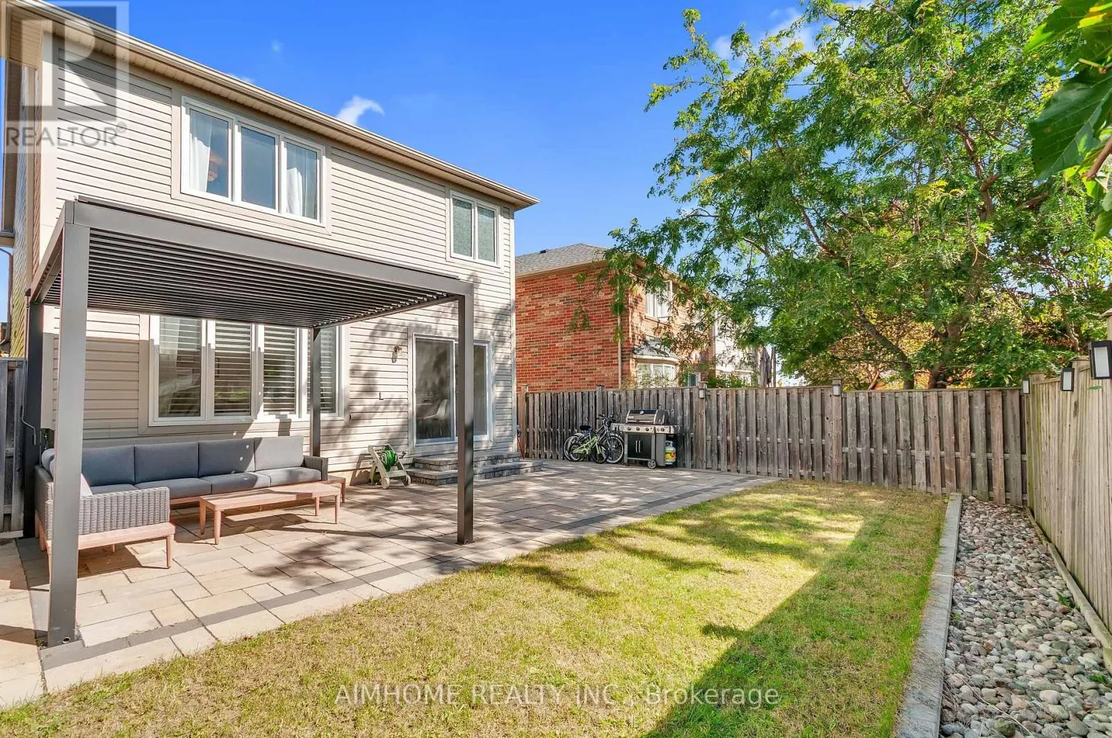 49 FRED SILVESTER ROAD