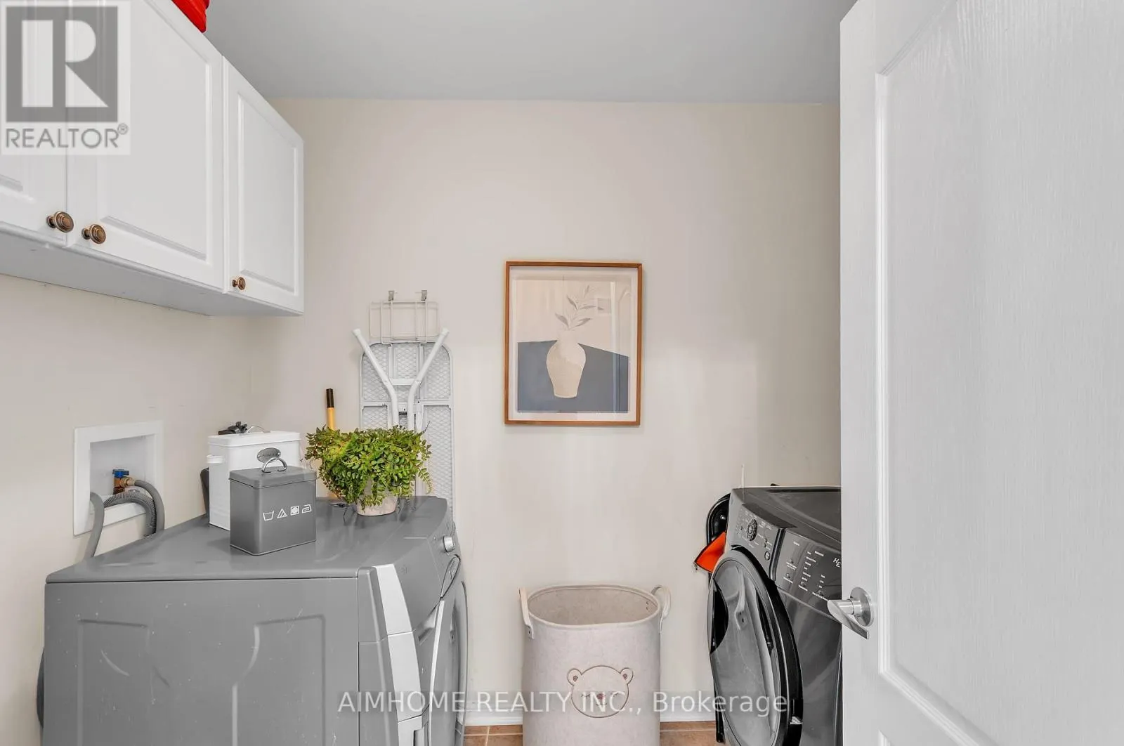 49 FRED SILVESTER ROAD