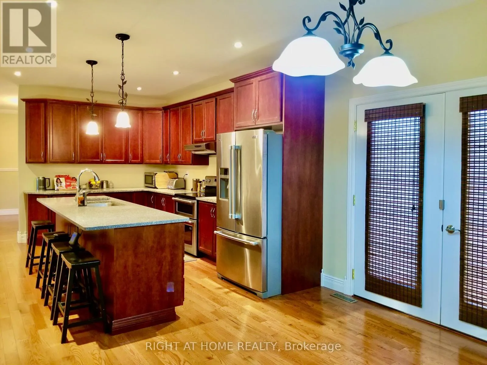 376 SANDFORD ROAD