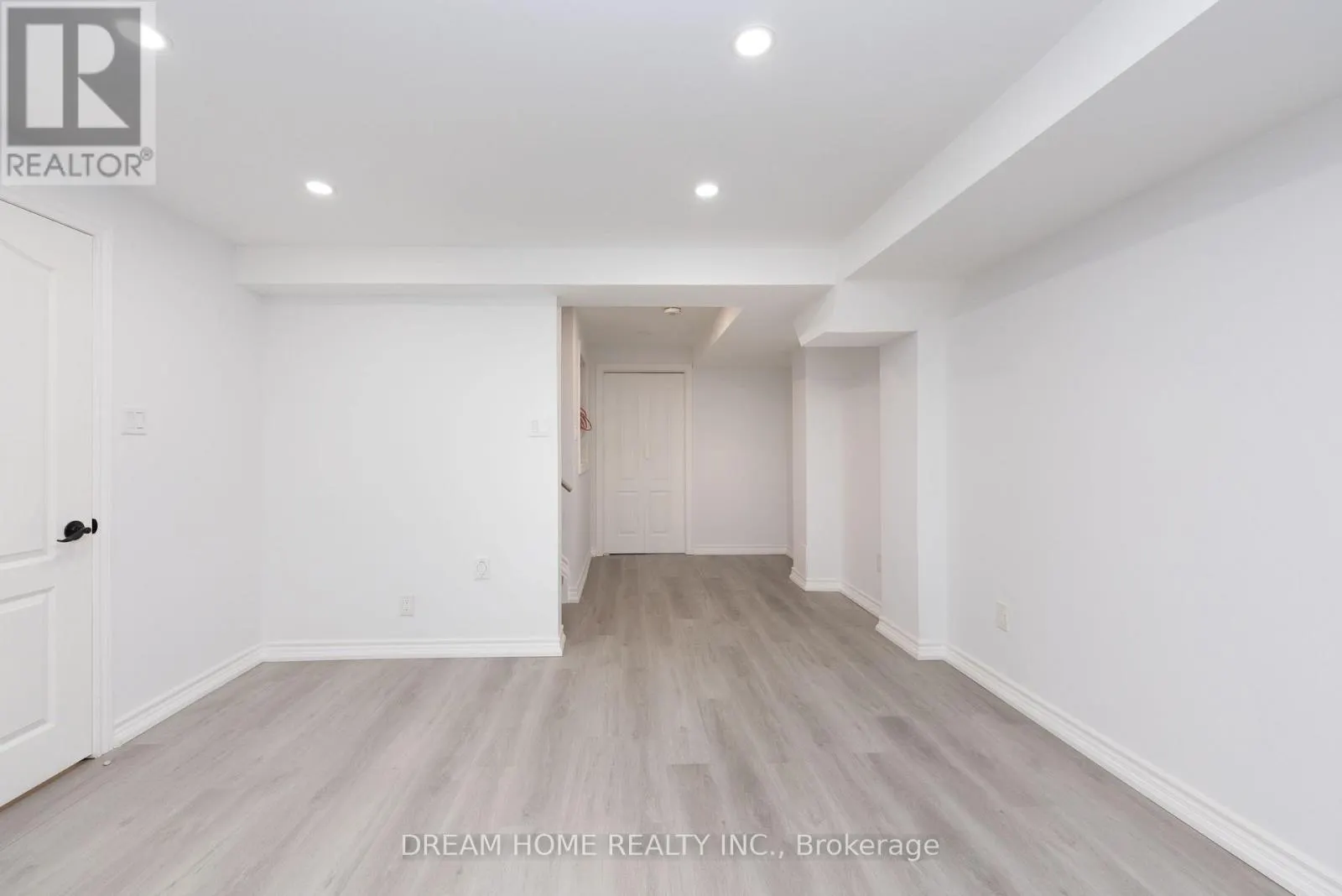24 SPOFFORD DRIVE