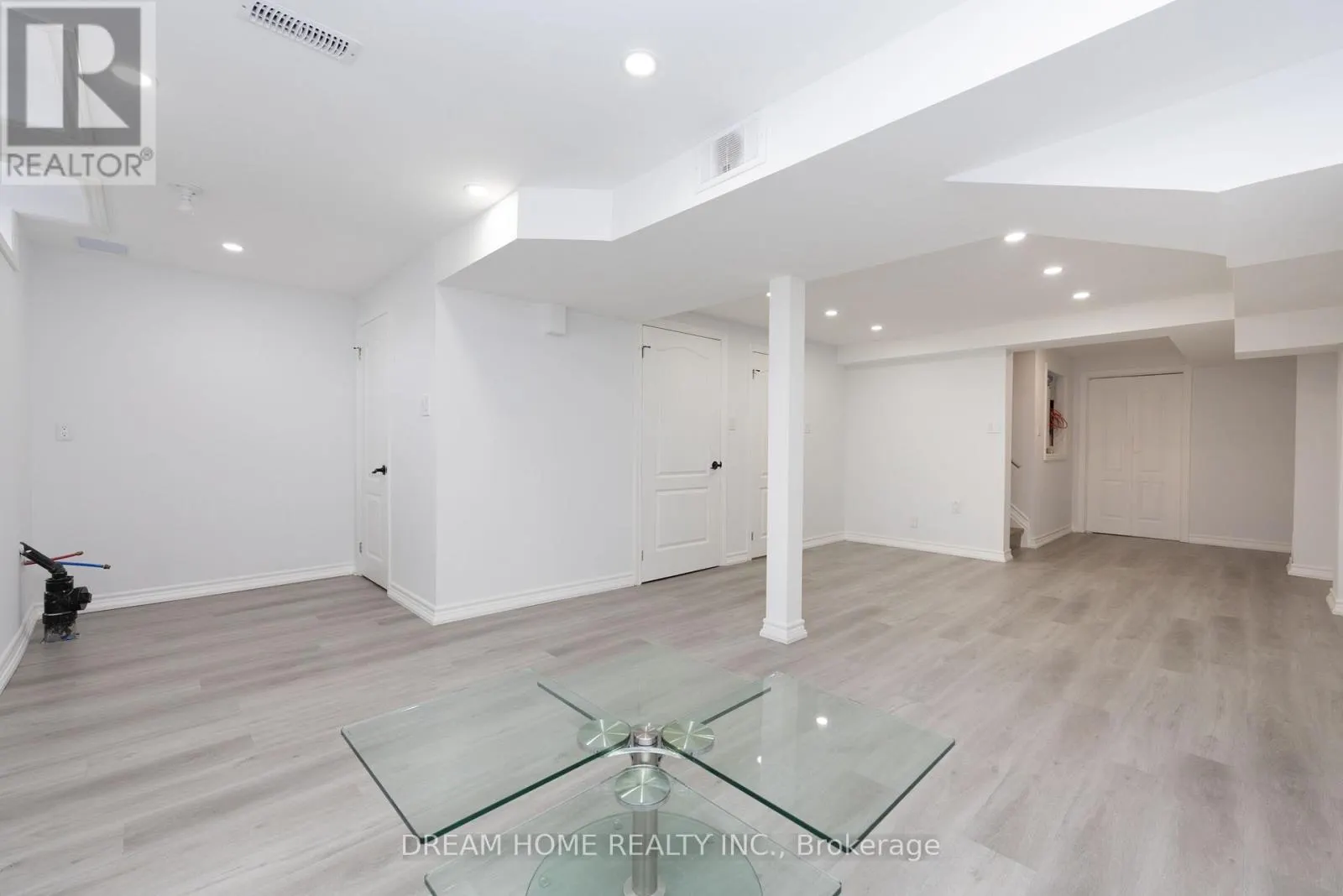 24 SPOFFORD DRIVE
