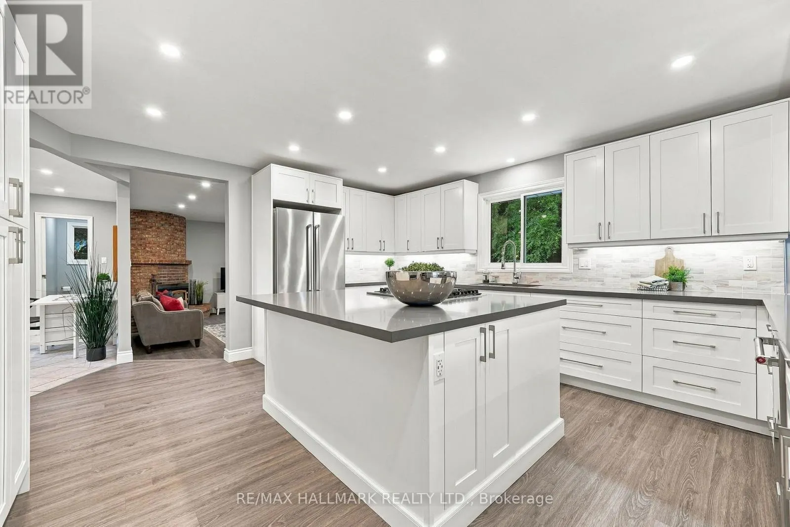 166 HILLCREST DRIVE