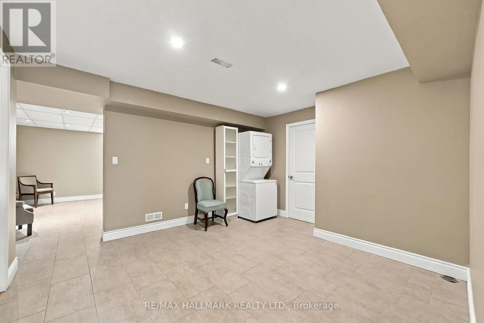 166 HILLCREST DRIVE