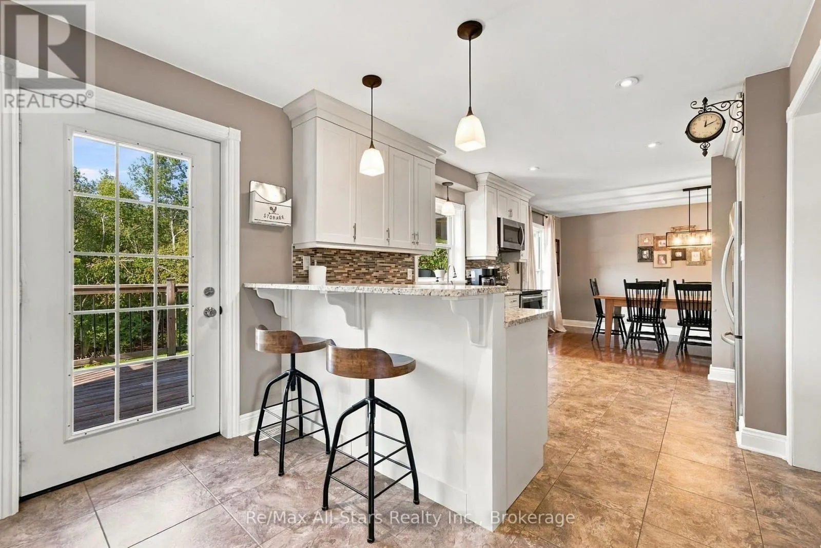 28 BLACKWATER ROAD
